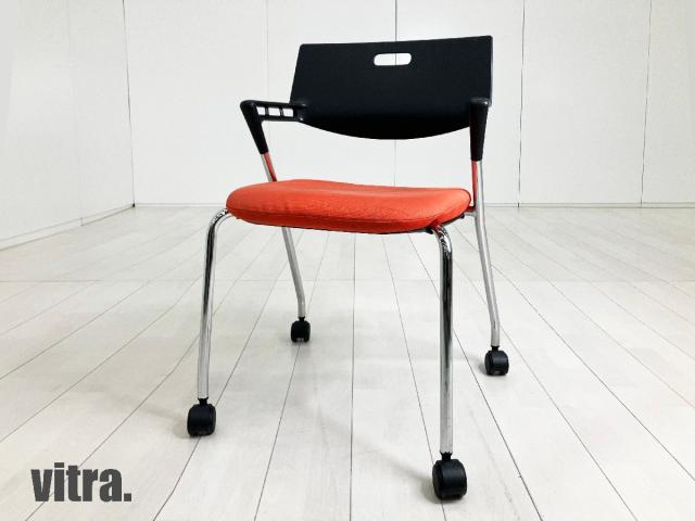 vitra（ヴィトラ） スタッキングチェア 一覧 - 中古オフィス家具なら