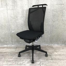 【在庫入替セール品!】【シャープかつシンプルなデザイン!大きな背面が体にフィット!通気性がよく長時間でも快適な高級チェア!】■イトーキ(ITOKI)製 ヴェント(Vent)チェア 肘無し ハイバック 背面メッシュ ■ランバー・ハンガー付き ■ブラック