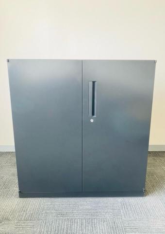 【中古】HSシリーズ 5-821-5201 ウチダ（UCHIDA) ローキャビネット／両開き