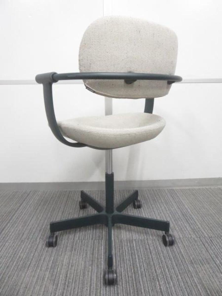 中古】バーテブラⅢチェア KG-825CD-G1H9 イトーキ/ITOKI 肘付ロー