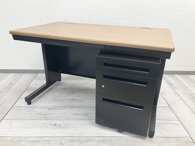 【中古】フラットライン  プラス（PLUS） 片袖机