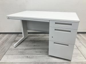 白い片袖机。収納力と使いやすさを両立。 #静岡市（葵区） #浜松市（中区） #富士市 #沼津市 #三島市