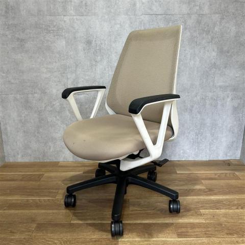 【中古】ノナ  イトーキ（ITOKI） 肘付ローバックチェア