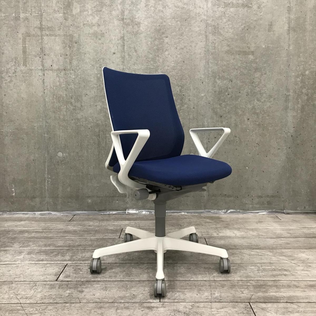 中古】フルーエントチェア CB31WW FKB3 オカムラ/okamura 肘付