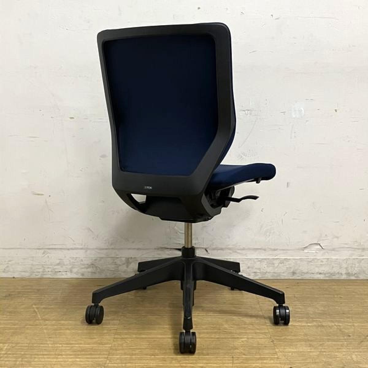 中古】エピオスチェア KE-440GB-T1B2B2 イトーキ/ITOKI 肘無ローバック