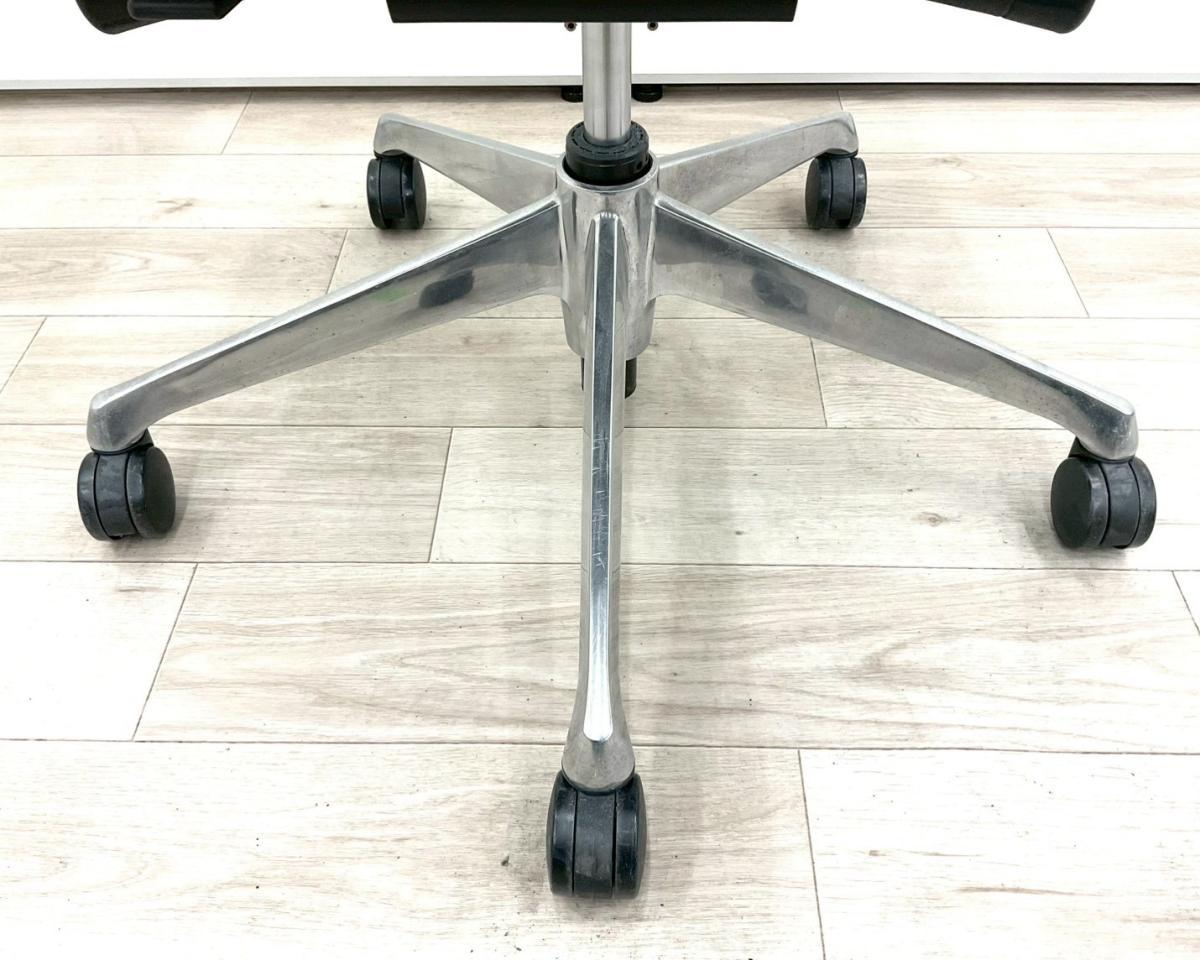 中古】シルフィーメッシュ C635BW FMR3 オカムラ/okamura 肘付