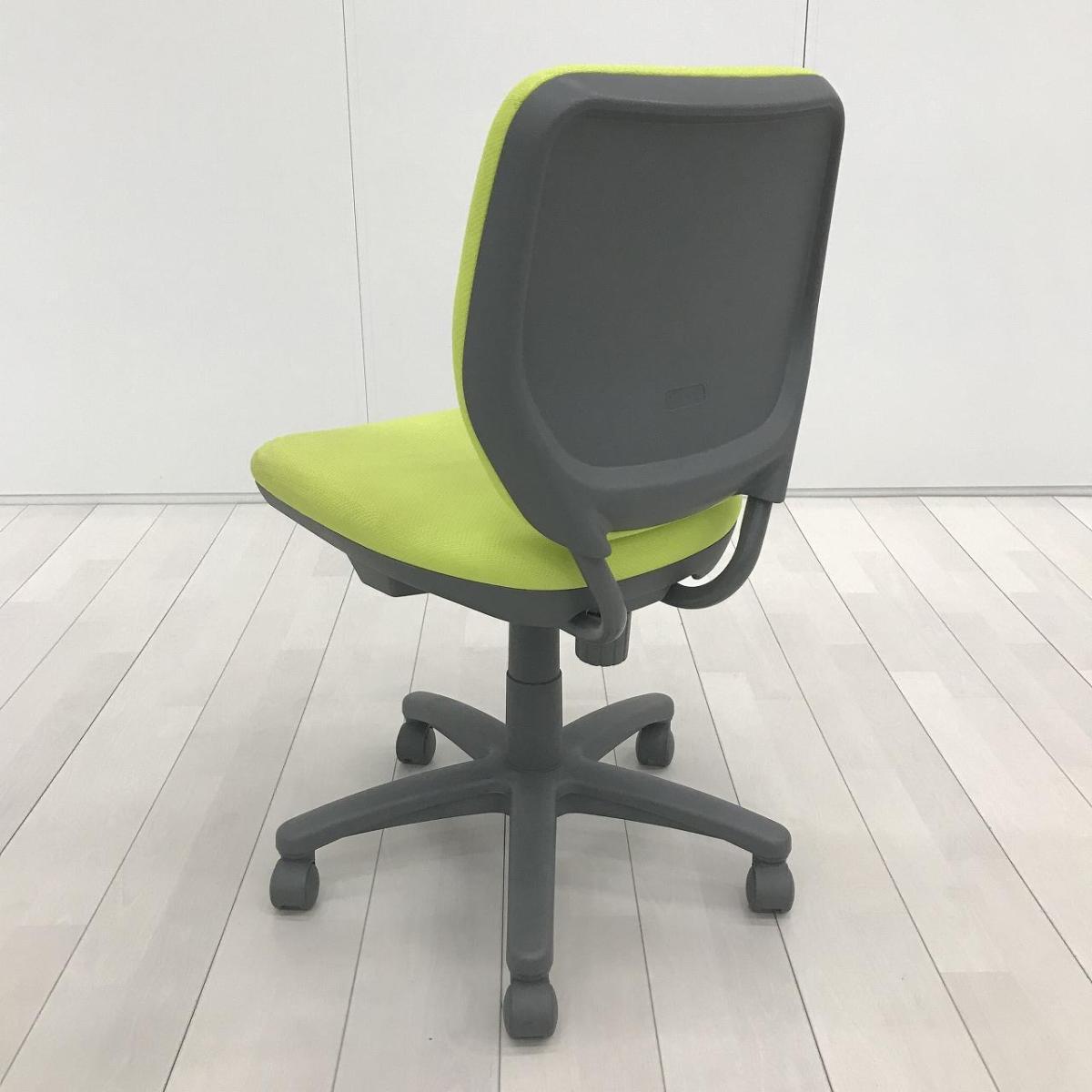 中古】ヴィラージュチェア 8VC11A FVG4 オカムラ/okamura 肘無ロー