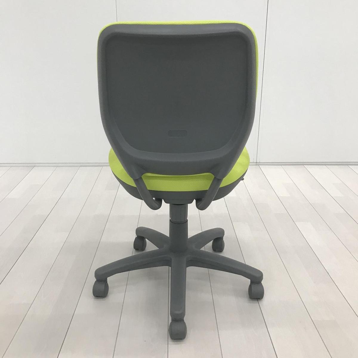 中古】ヴィラージュチェア 8VC11A FVG4 オカムラ/okamura 肘無ロー