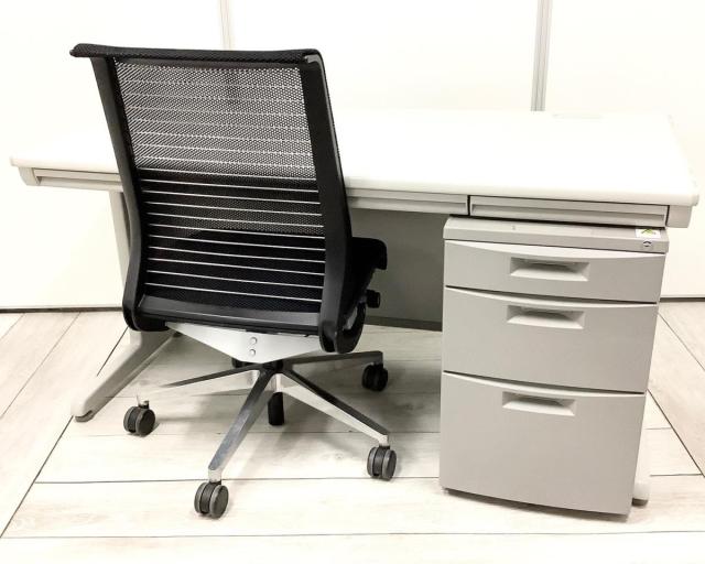 【中古】SD-Vシリーズ DS20VD-MB51 　/　CZ-046MACSNB-WE オカムラ（okamura） 片袖机