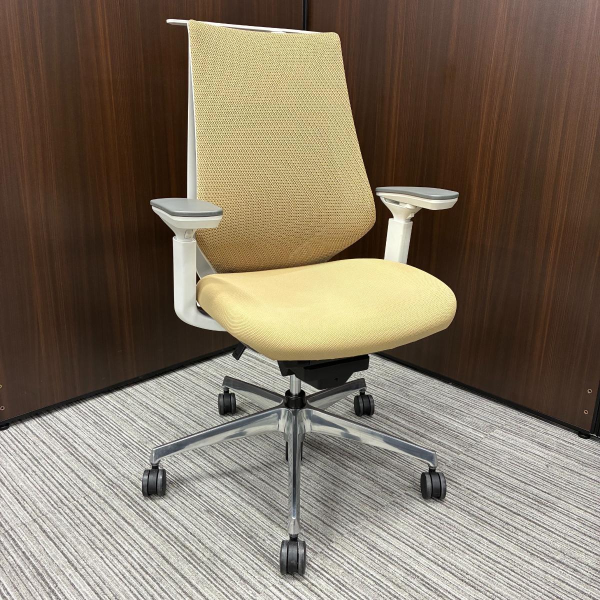 中古】デュオラ メッシュ コクヨ/KOKUYO 肘付ハイバックチェア 576449