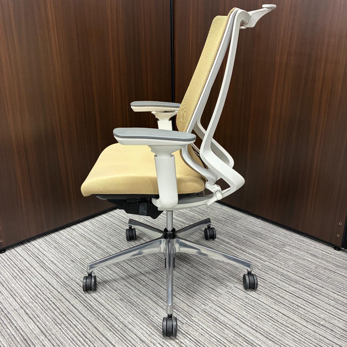 中古】デュオラ メッシュ コクヨ/KOKUYO 肘付ハイバックチェア 576449 