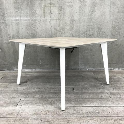 【中古】ライブス 3R1D1P MEP4 オカムラ（okamura） ミーティングテーブル（会議机）