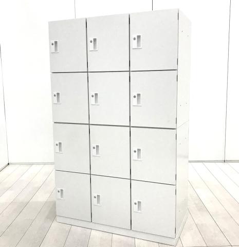 【省スペースで多人数分収納できます！】■ウチダ　12人用ロッカー　3列4段収納タイプ　H1460mm　オフホワイト　シリンダー錠【UCHIDA　Lｰrage】【貴重品ロッカー】【ABW】