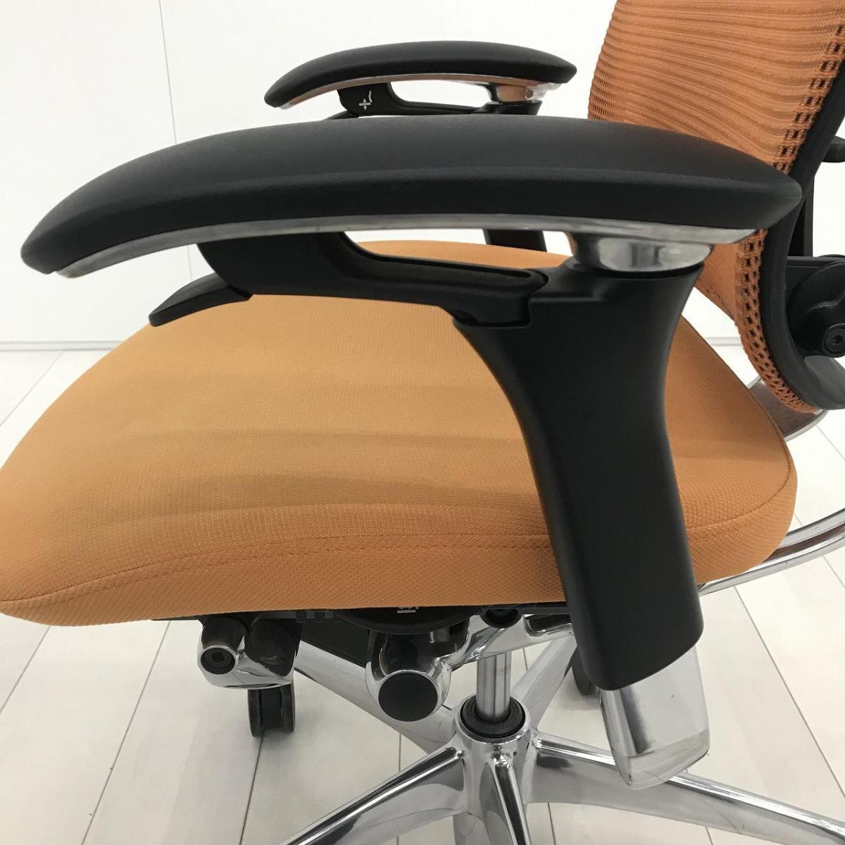 中古】コンテッサチェア CM32AB FBF8 オカムラ/okamura 肘付ハイバック