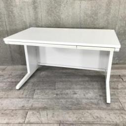 【幅1200mmの平机が大量入荷致しました！】【拠店開設の企業様、増員予定の企業様、お探しの方、必見です！】
■：オカムラ／アドバンス　平机/事務/デスク　■：ホワイト　\