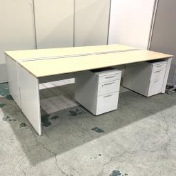 【オフィスのレイアウトと働き方をもっと自由に！　コクヨ製の大人気フリーアドレスデスク！】■コクヨ　■天板：ナチュラル　脚：ホワイト　■W2400　■ワークヴィスタ　■フリーアドレスデスク＋ワゴンセット　■ABW　■自由席　※ワゴンは在庫状況によってシリーズが変動致します。