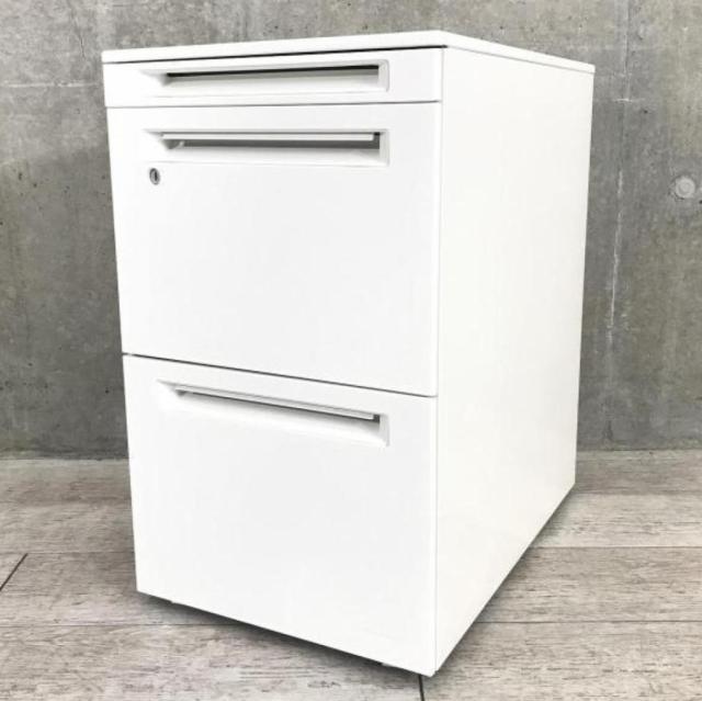 【スタイリッシュなデザインで使いやすい！】■オカムラ　アドバンスシリーズ　3段ワゴン　ホワイト　H650mm　フリアド用　シリンダー錠【Okamura　ADVANCE】