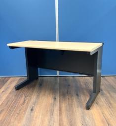 ABW/おすすめ　■ナイキ(NAIKI)製　平机　引き出しなし　W1200×D600×H720mm　■木目ナチュラル天板 / 本体ブラック