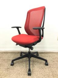 ■Okamura/オカムラ　■Sylphy/シルフィー　■レッド　■肘付き/固定肘　■ハイバック　■背面/メッシュ　【弊社使用欄：A01058700　K】