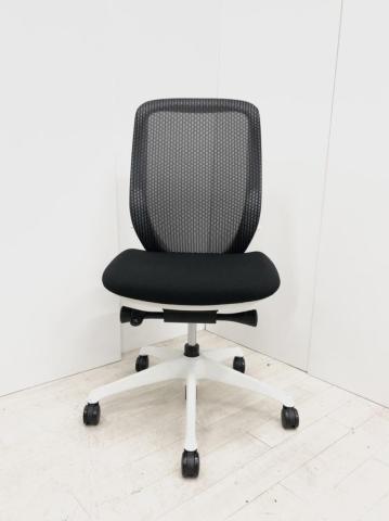 【中古】シルフィーメッシュ C635XW-FMP1 オカムラ（okamura） 肘無ハイバックチェア