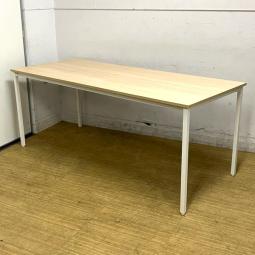 おしゃれな木目の会議テーブル　イトーキ　オリゴテーブル　W1800mmの4~6名様使用推奨サイズ　天板：ホワイトオークM（角型）　脚：ホワイト（4本脚）