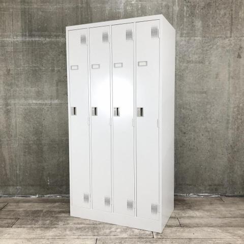【在庫セール品・1台限定】【T3】■豊国工業製　TLKシリーズ　４人用更衣ロッカー　W900×D515㎜　■ホワイト 　■シリンダー錠【シンプルでスタンダードな更衣ロッカー！　移転や増員を検討されている方にオススメ！】