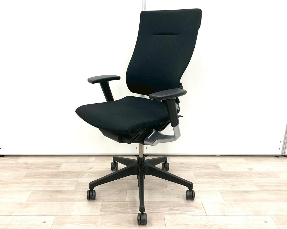 ■イトーキ製（ITOKI）製　スピーナ（Spina）チェア　肘付ハイバック　■可動肘　■ブラック【弊社使用欄：A01058225】【KN】
                        スピーナチェア
                                    中古
            