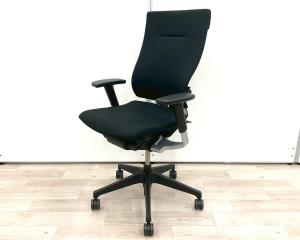 ■イトーキ製（ITOKI）製　スピーナ（Spina）チェア　肘付ハイバック　■可動肘　■ブラック【弊社使用欄：A01058225】【KN】