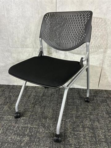 【中古】ルナ  オカムラ（okamura） ネスティングチェア