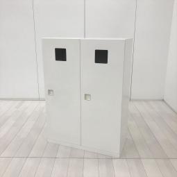 【リフレッシュスペースでのご利用にもオススメ！】■オカムラ(Okamura)製　レクトライン(Rectline)シリーズ
■分別ダストボックス　■リサイクルトラッシュユニット　2連片開きトラッシュボックス　ゴミ箱【弊社使用欄：A01020398】【HU】