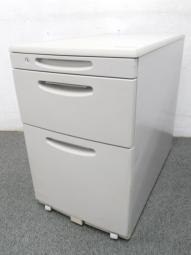 【デスク周りをスッキリ整理！】■オカムラ　SDシリーズ　3段ワゴン　デスクサイドワゴン　インワゴン　■スタンダードなデザインで使いやすい！【Okamura　SD】