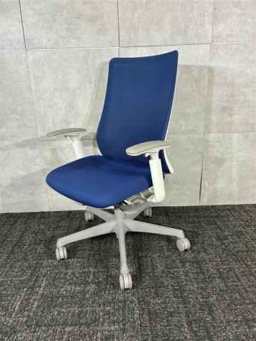 【中古】フルーエントチェア  オカムラ（okamura） 肘付ハイバックチェア