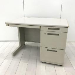 幅1,000mmのコンパクトサイズでレイアウトしやすい人気デスク！/オススメ(おすすめ) /人気商品【弊社使用欄：A01061662】■コクヨ （KOKUYO）製　BSシリーズ　■W1000×D700×H700mm　■シリンダー錠　■ニューグレー　※日焼け有