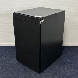 【奥行490㎜のショートタイプ】【平机・フリーアドレスデスクのお供に！デザイン性の高いスタイリッシュな3段ワゴン！】■イトーキ(ITOKI)製　インステート(INSTATE)シリーズ　３段ワゴン　フリアド用　H645㎜　■ショートタイプ　■シリンダー錠　■ブラック