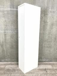 定番品/人気　■オカムラ (okamura)製　FZシリーズ　1人用更衣ロッカー　■W335×D515mm 　■色：ホワイト　■シリンダー錠