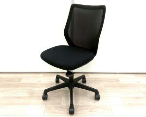 ■Okamura/オカムラ　■CG-Mチェア　■ブラック（black）■肘無　■ローバック　■背面メッシュ　■オススメ/人気/定番商品【弊社使用欄：A01053568】肘外し