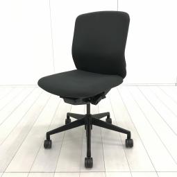 【リアルシンクロリクライニング搭載で快適な座り心地！】■ウチダ（UCHIDA/内田洋行）製　クレネ（KRENE）チェア　肘無しミドルバック　■ダークグレー×ブラックシェル