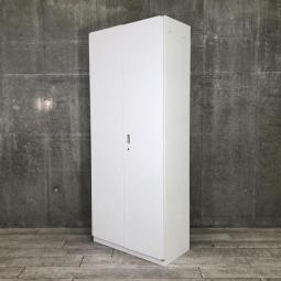 【在庫セール品・1台限定】【T3】■イトーキ（ITOKI）製　シンラインシリーズ　両開き書庫　ハイキャビネット　H2150㎜　■ホワイト　■シリンダー錠【オフィス書類をスッキリ整理！A4ファイル6段収納可能と圧倒的な保管量！】