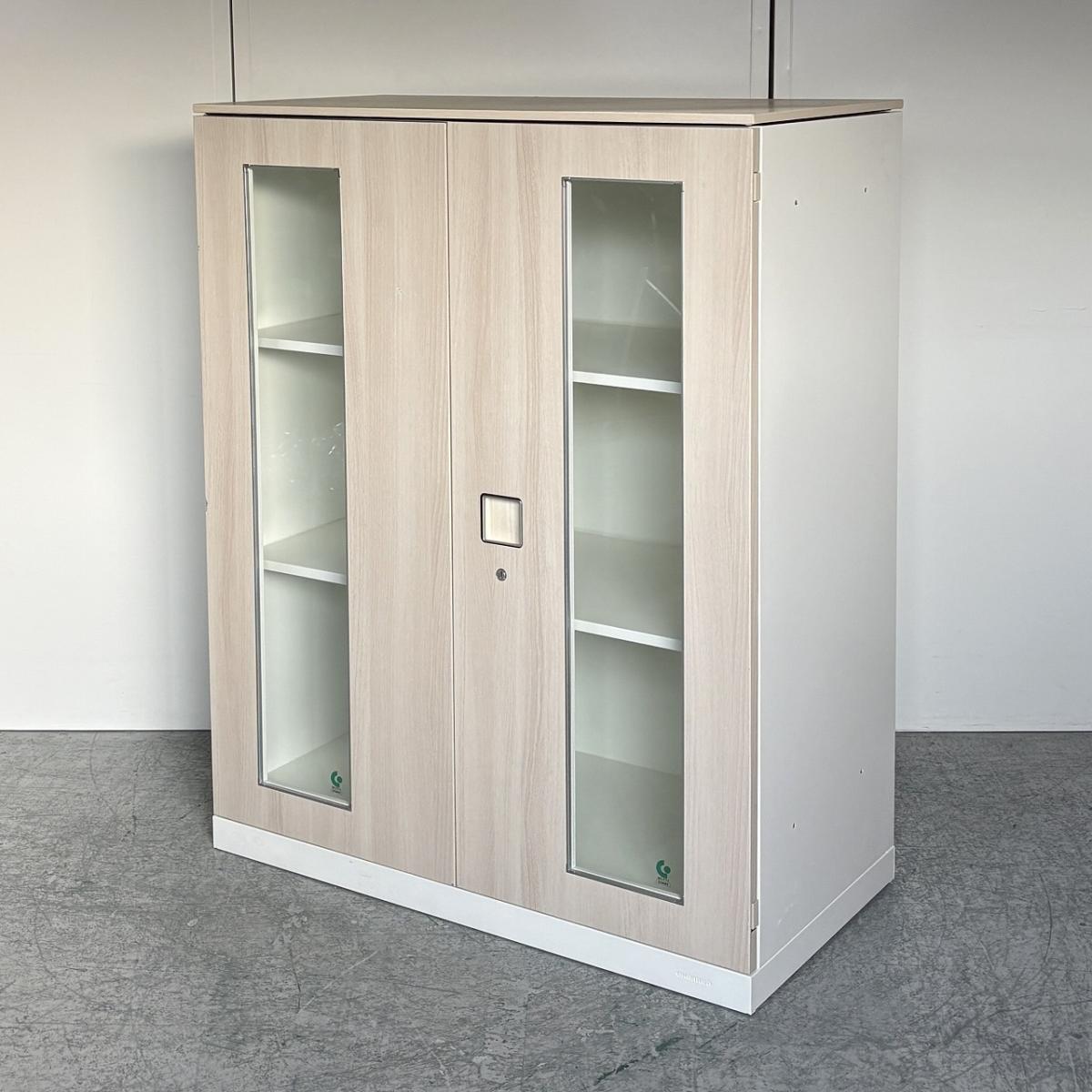 【在庫セール品・1台限定】【T3】■オカムラ(okamura)製　レクトラインシリーズ　両開き書庫　ローキャビネット　■天板・扉：プライズウッドライト　本体：ホワイト　■ガラス扉　■天板付き【希少なガラス扉に高級感溢れる木目調カラーのレアな両開き書庫が入荷！】
                        レクトライン
                                    中古
            