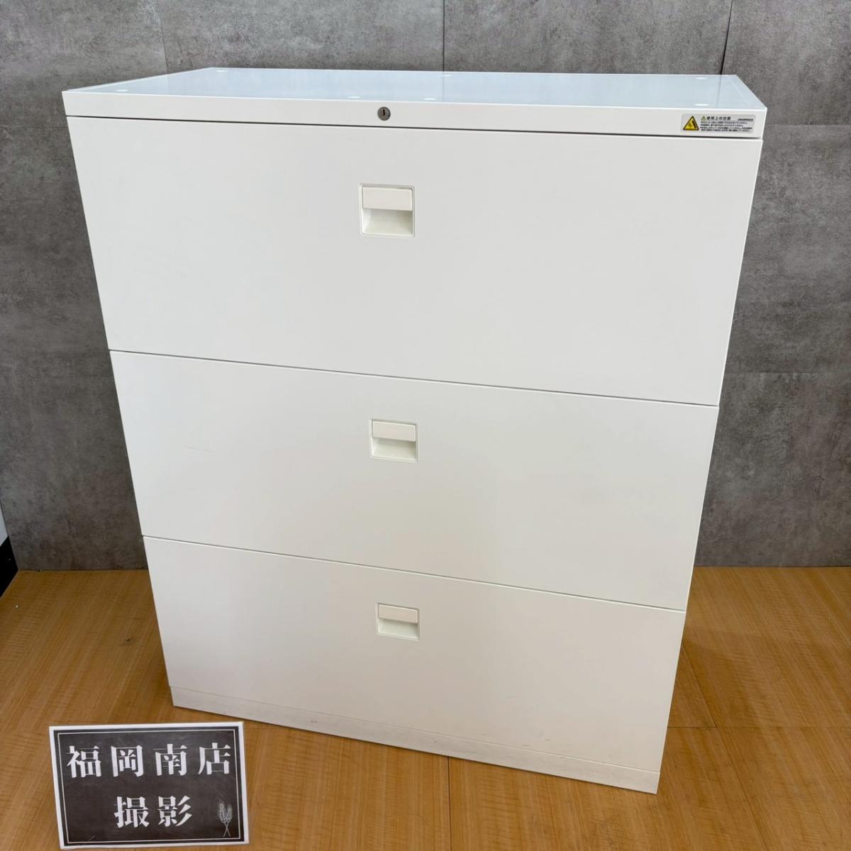 【南】オカムラ製の３段ラテラル書庫【3Sシリーズ】が入荷しました！　＊熊本市で、中古オフィス用品・オフィス家具をお探しなら「オフィスバスターズ熊本サテライト店」へ＊※サテライトは商談スペースのみの為、在庫は福岡の在庫を掲載しております。商品につきましてはお電話にてお問い合わせください。＊
                        3S 書庫
                                    中古
            