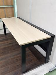 【待ち望んだ仕様の商品入荷】内田洋行(UCHIDA) アルセナ(Arcena)#オープン脚#ブラック脚#ナチュラル天板#片面フリーアドレスデスク #岐阜#愛知#三重#浜松#CS在庫