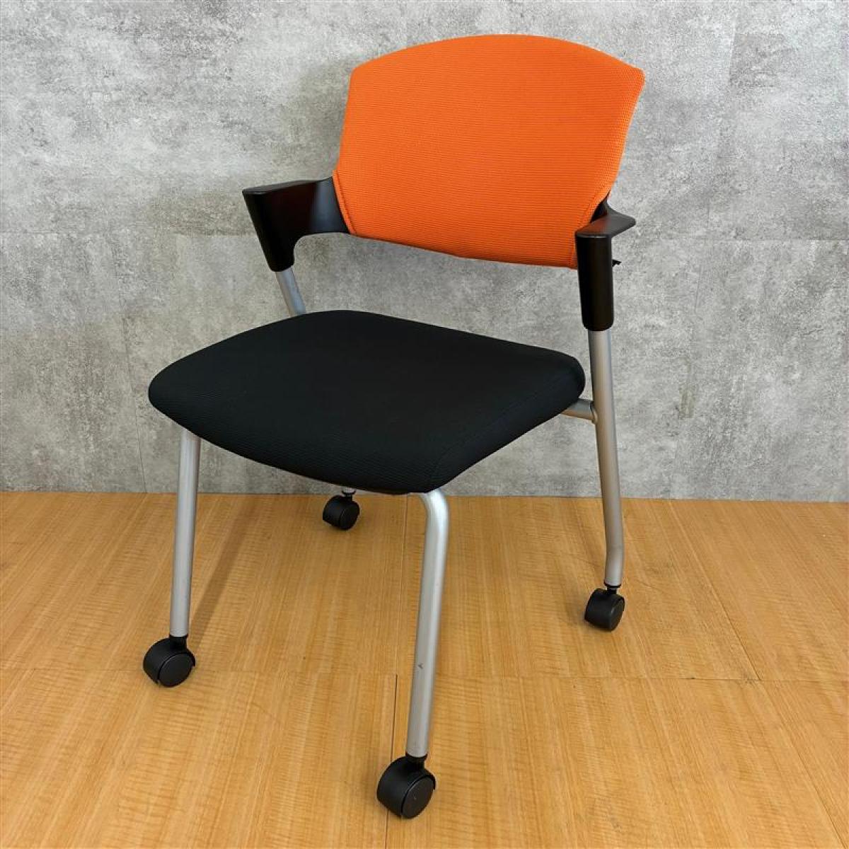 中古】プロッティチェア コクヨ/KOKUYO スタッキングチェア 577865 
