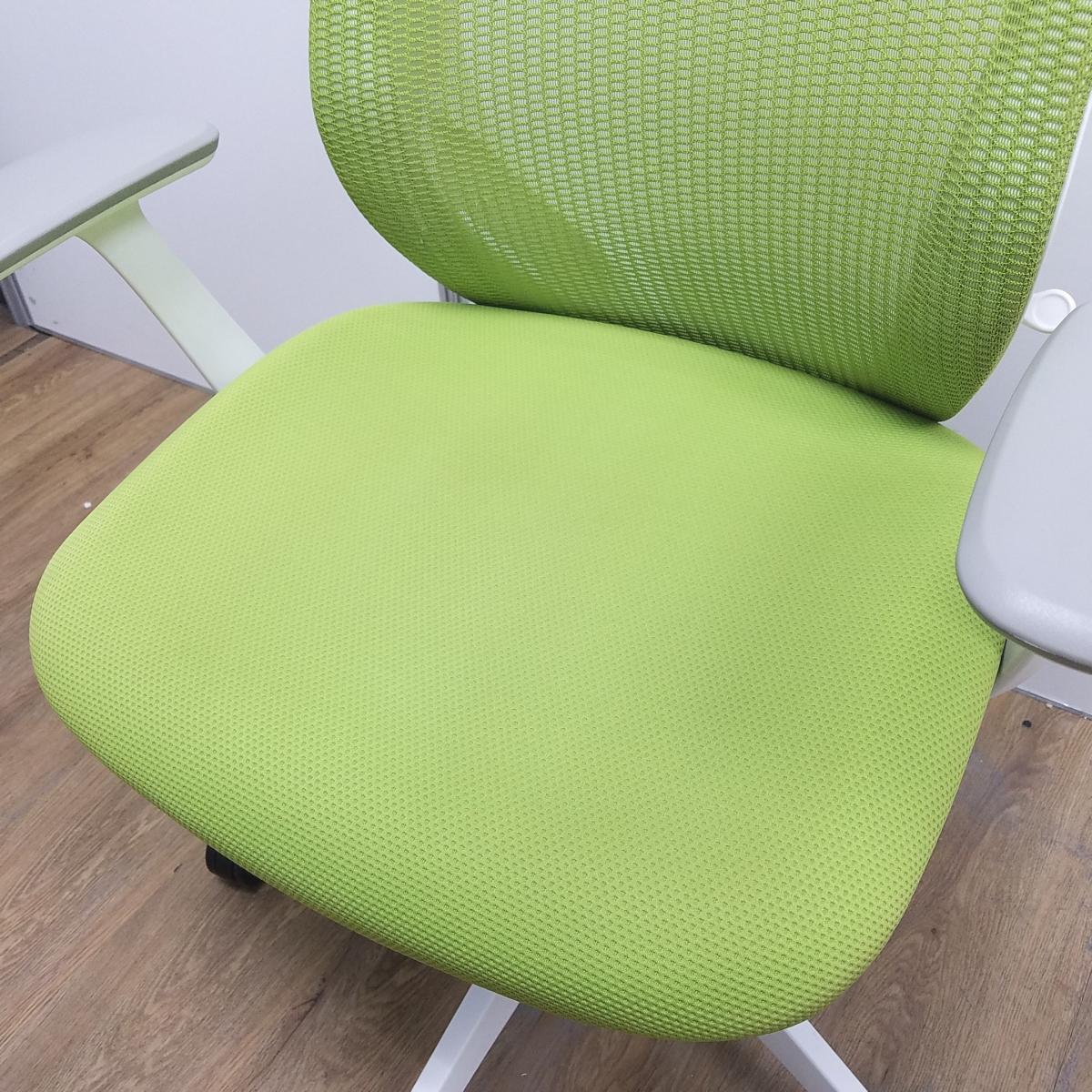 中古】シルフィーメッシュ オカムラ/okamura 肘付ローバックチェア