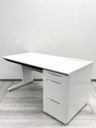 広々デスクで作業効率向上。清潔感のあるホワイトカラー。#岐阜市 #大垣市 #各務原市 #多治見市 #羽島市 #一宮市 #名古屋市 #春日井市 #小牧市