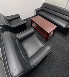 【在庫セール品・1セット限定】【T3】■アイコ　プリーダシリーズ　応接ソファ（3人用×1、1人用×2）＋センターテーブル（W900mm）セット【レアな応接セットが入荷！】