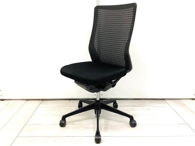 【中古】コーラルメッシュ CQ35MR FSH1 オカムラ（okamura） 肘無ハイバックチェア