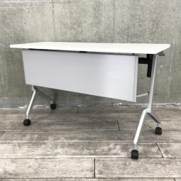 【577750】【折りたたみ収納が秀逸！スタイリッシュなデザインで高品質！】■コクヨ(KOKUYO)製　リーフラインシリーズ　サイドスタックテーブル　フラップタイプ　W1200×D450㎜　■キャスター・幕板付　■ホワイト　オフィスバスターズ　水戸サテライト　水戸市、日立市、ひたちなか市、鹿嶋市、神栖市、牛久市、古河市、結城市、東海村、つくば市