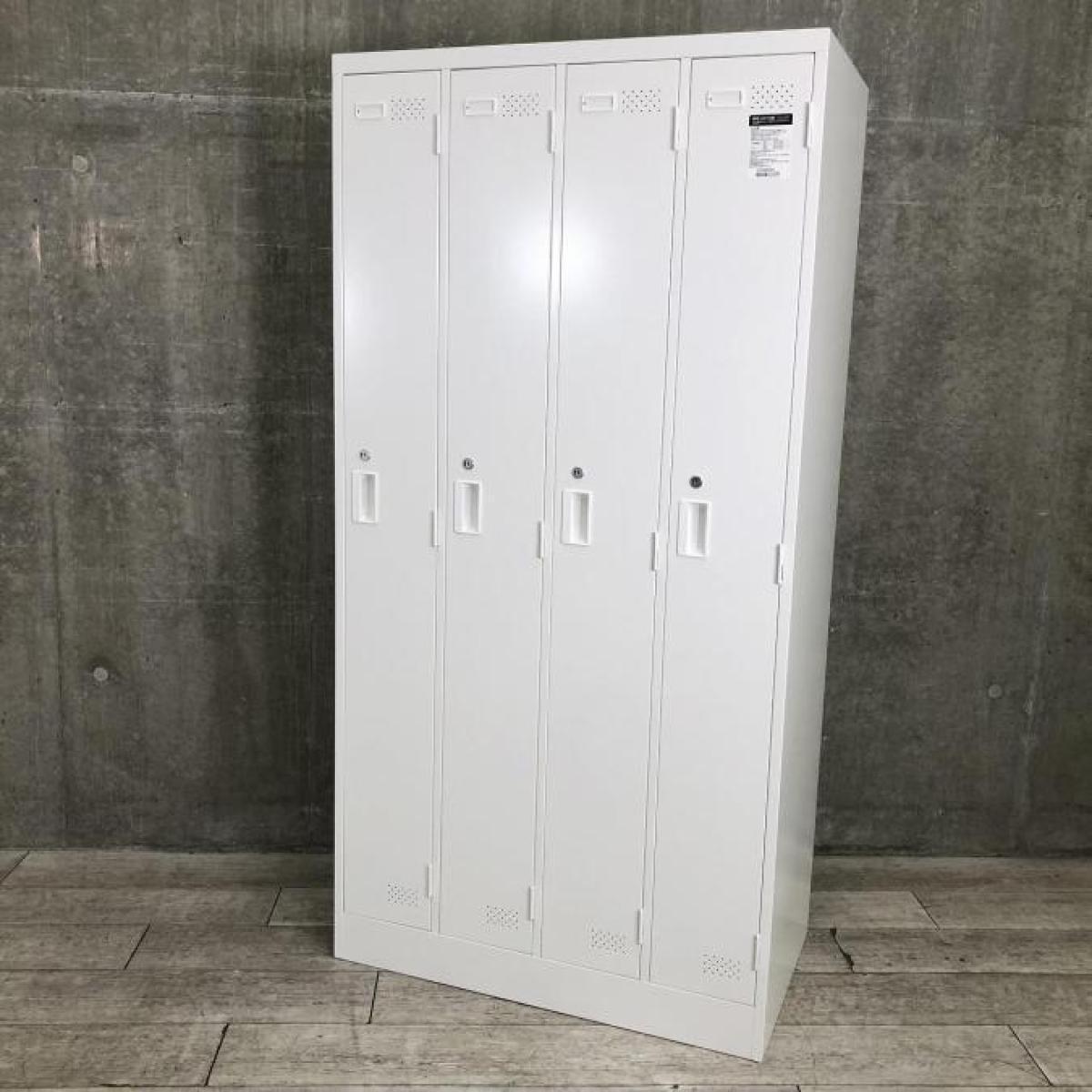 【3/10(火)入荷予定の商品となります！】【シンプルでスタンダードな更衣ロッカー！移転や増員を検討されている方にオススメ！】■コクヨ（KOKUYO）製　LKシリーズ　４人用更衣ロッカー　W900×D515㎜　■シリンダー錠　■ホワイト
                        LKロッカー
                                    中古
            