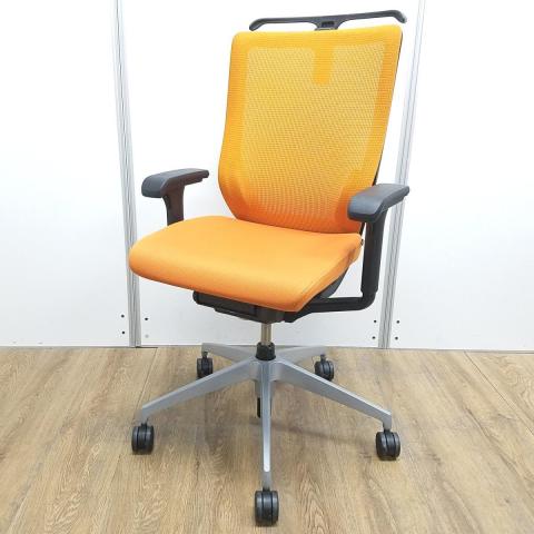 【中古】ミレッザ ロッキング有  イトーキ（ITOKI） 肘付ハイバックチェア