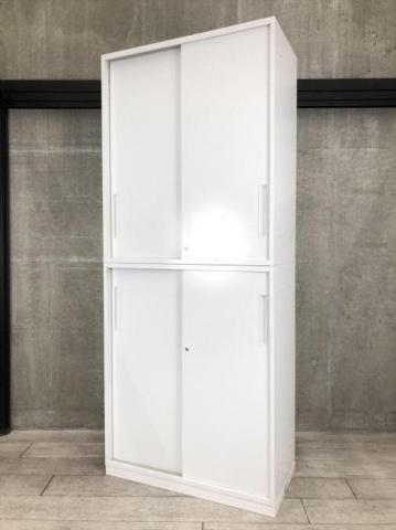 【開閉時に場所を取らない引き違い戸の書庫セット！】/オススメ(おすすめ) /人気商品】■ウチダ製　HSシリーズ　引き違い＋引き違い　ハイキャビネット　2枚引き戸　ホワイト　シリンダー錠【IB】